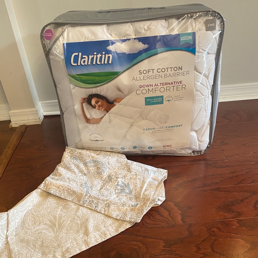 King size Claritin Cotton Down Alternative Comforter